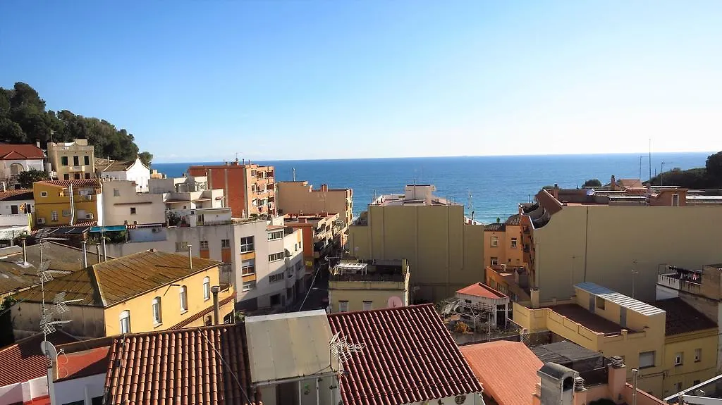 Claire Seaview & Beach-Apartment مونغات شقة